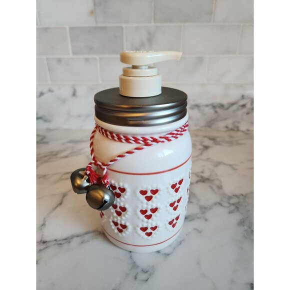 Bath & Body Works Gel Hand Soap Pump Dispenser 16 Oz Mason Jar Hearts w/ Bell - Picture 1 of 4
